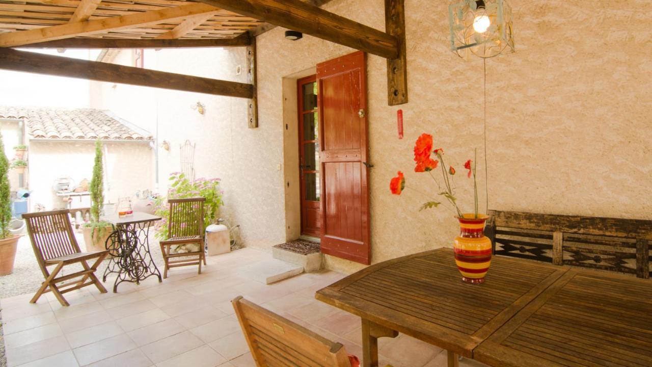 La Petite Grande Apartamento Lurs Exterior foto